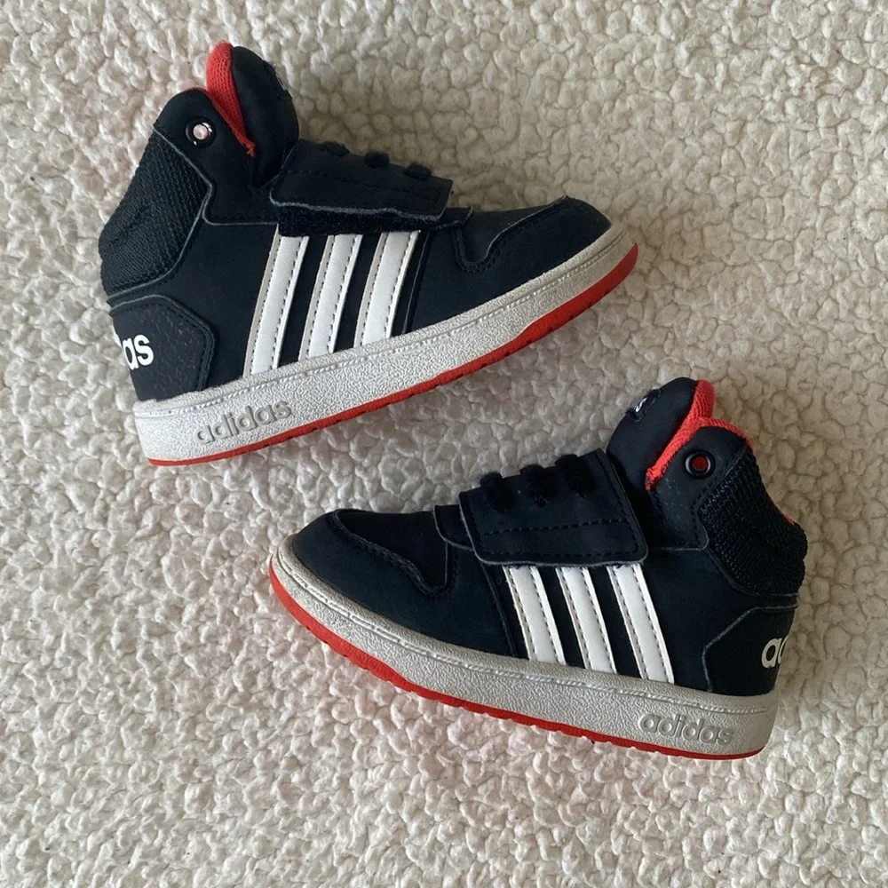 Adidas Baby Unisex High-Top Sneaker